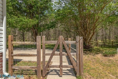 Enjoy the ideal blend of coastal and county living in this 3 - photo 34