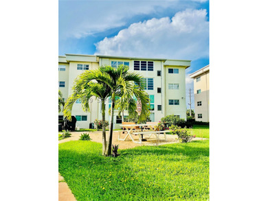 Tucked away on the fourth floor of the welcoming 55+ community - photo 37