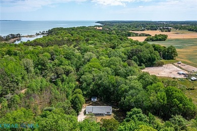Enjoy the ideal blend of coastal and county living in this 3 - photo 39