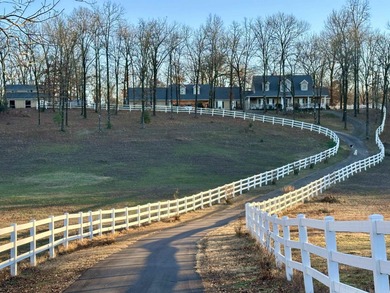 Lake Hamilton Home For Sale in Hot Springs Arkansas