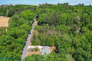 Enjoy the ideal blend of coastal and county living in this 3 - photo 41