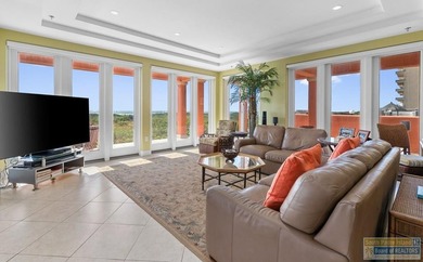 Luxury Beach front home. Unobstructed water views to enjoy the - photo 8