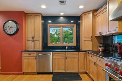 This is the home you've been waiting for! Flooded with natural - photo 10