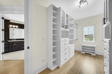 Welcome to this stunning custom-built new construction home - photo 18