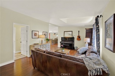 This beautiful 3 bedroom 3 bath beach cottage is complete with - photo 8