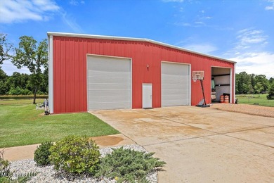 The owners will sell 10 to 23 acre lakefront homesite tracts, if - photo 20