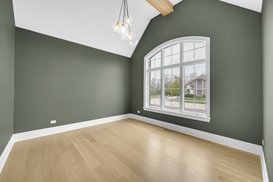 Welcome to this stunning custom-built new construction home - photo 21