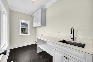 Welcome to this stunning custom-built new construction home - photo 22