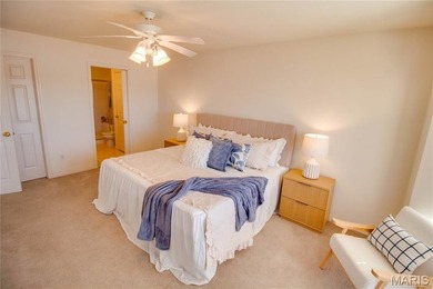 Enjoy stunning river views from this highly sought-after villa - photo 26