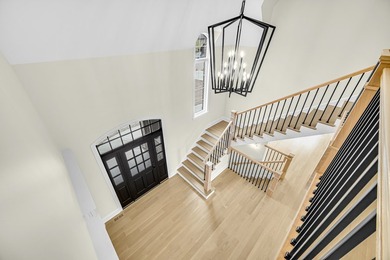 Welcome to this stunning custom-built new construction home - photo 26