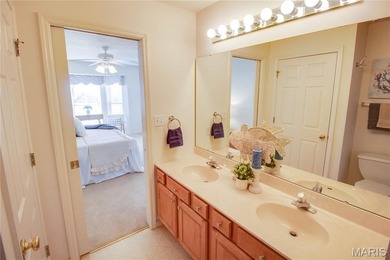 Enjoy stunning river views from this highly sought-after villa - photo 32