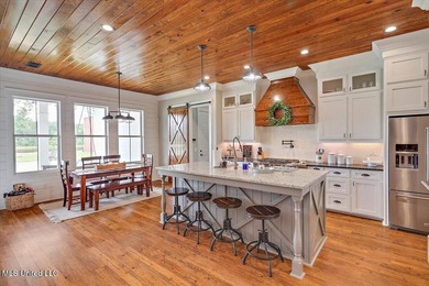 The owners will sell 10 to 23 acre lakefront homesite tracts, if - photo 35