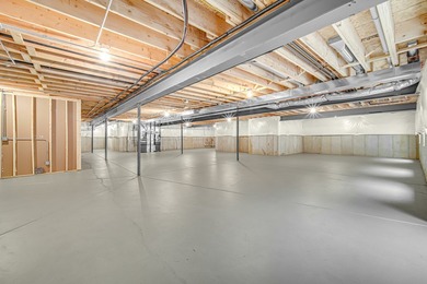 Welcome to this stunning custom-built new construction home - photo 36