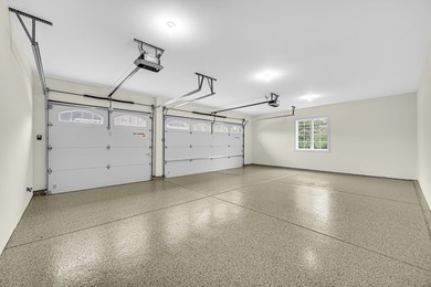 Welcome to this stunning custom-built new construction home - photo 37