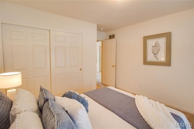 Enjoy stunning river views from this highly sought-after villa - photo 38