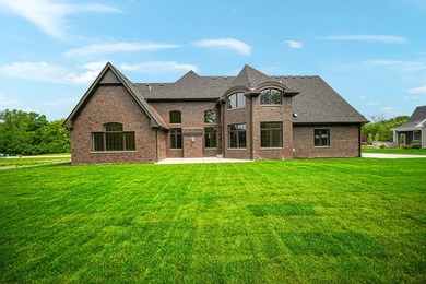 Welcome to this stunning custom-built new construction home - photo 38