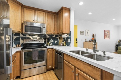 *** Lowest priced and BEST value for a 2BR, 2BA, almost 1,000sf - photo 10