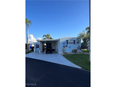 Caloosahatchee River Home For Sale in Fort Myers Florida