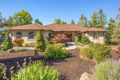 Upper Klamath Lake Home For Sale in Klamath Falls Oregon