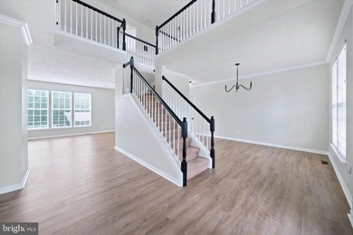 ***Solar panel is owned***Welcome to the sought after Middletown - photo 4