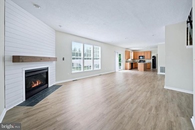 ***Solar panel is owned***Welcome to the sought after Middletown - photo 8