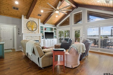 Welcome to this exceptional waterfront retreat on Lake Bob - photo 8