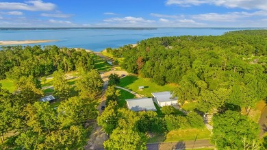 Lake Sam Rayburn  Home For Sale in Zavalla Texas