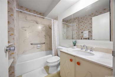 Welcome to Unit #1690 at Ilikai Marina, a fully furnished - photo 10
