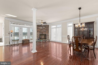 Imagine you're at home surrounded by water views, watching a - photo 14