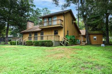 GORGEOUS LAKE VIEW HOME! - Lake Home Sale Pending in Crockett, Texas