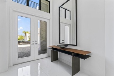 Rare corner estate | 13,130 sq ft LOT | 4-car garage in Royal - photo 21