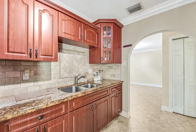 Rare 3-Bedroom Find with Ultra-Low HOA! This single-story villa - photo 22