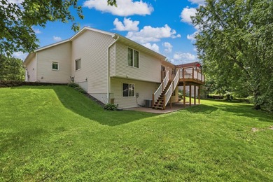 Beautiful Hugo area home now available! The home features 3 - photo 3