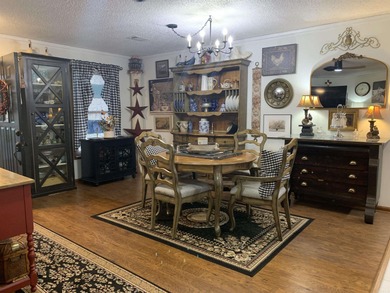 What if you could live in a quiet, wooded sanctuary but be at