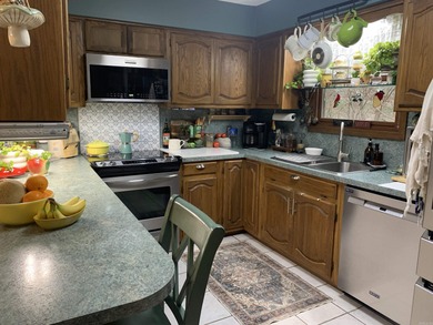 What if you could live in a quiet, wooded sanctuary but be at