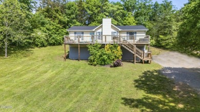 Lake Home For Sale in Sevierville, Tennessee