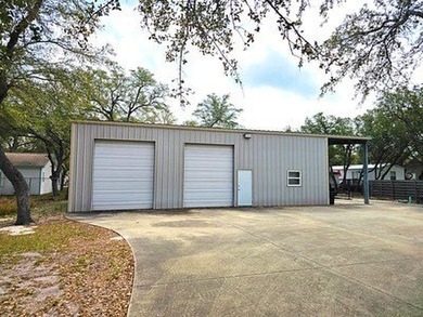 Possibilities ENDLESS!!! This unique property on 4 lots with - photo 11