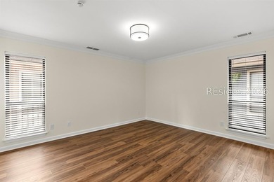 Beautifully remodeled & meticulously maintained 4-bed 3-bath - photo 15