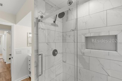 Beautifully remodeled & meticulously maintained 4-bed 3-bath - photo 20