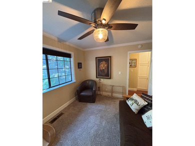 Well maintained home on a quiet street, with pleasant views and - photo 29