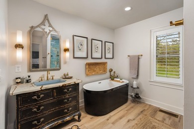 This charming golf course home in Lake Oconee's Harbor Club - photo 31