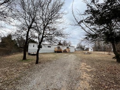 Keystone Lake Home For Sale in Prue Oklahoma