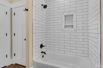 Beautiful 5 bedroom 3.5 bath, all brick home with Mother-In-Law - photo 44