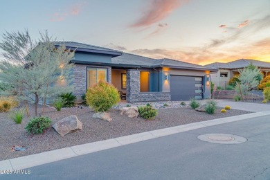 WELCOME TO THIS BEAUTIFUL CONTEMPORARY CORDOBA MODEL HOME AT - photo 2