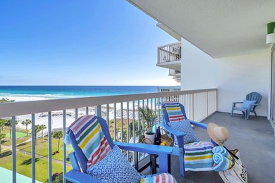 Live the Destin lifestyle from this beautifully updated - photo 1