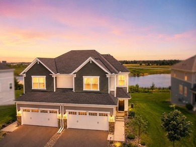 Experience the perfect blend of new construction quality and the - photo 1