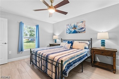 Bright and inviting 3 bedroom, 2 bath home in the Northeast Cape - photo 16