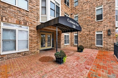 Experience upscale, urban living at its finest in this