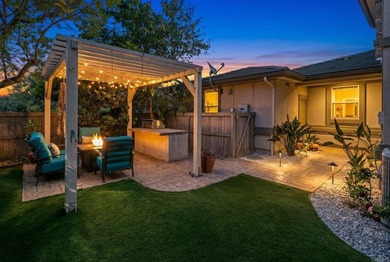 Welcome to 15776 Paseo Del Sur, a beautifully maintained - photo 4