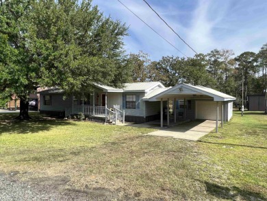 Lake Sam Rayburn  Home Sale Pending in Bronson Texas